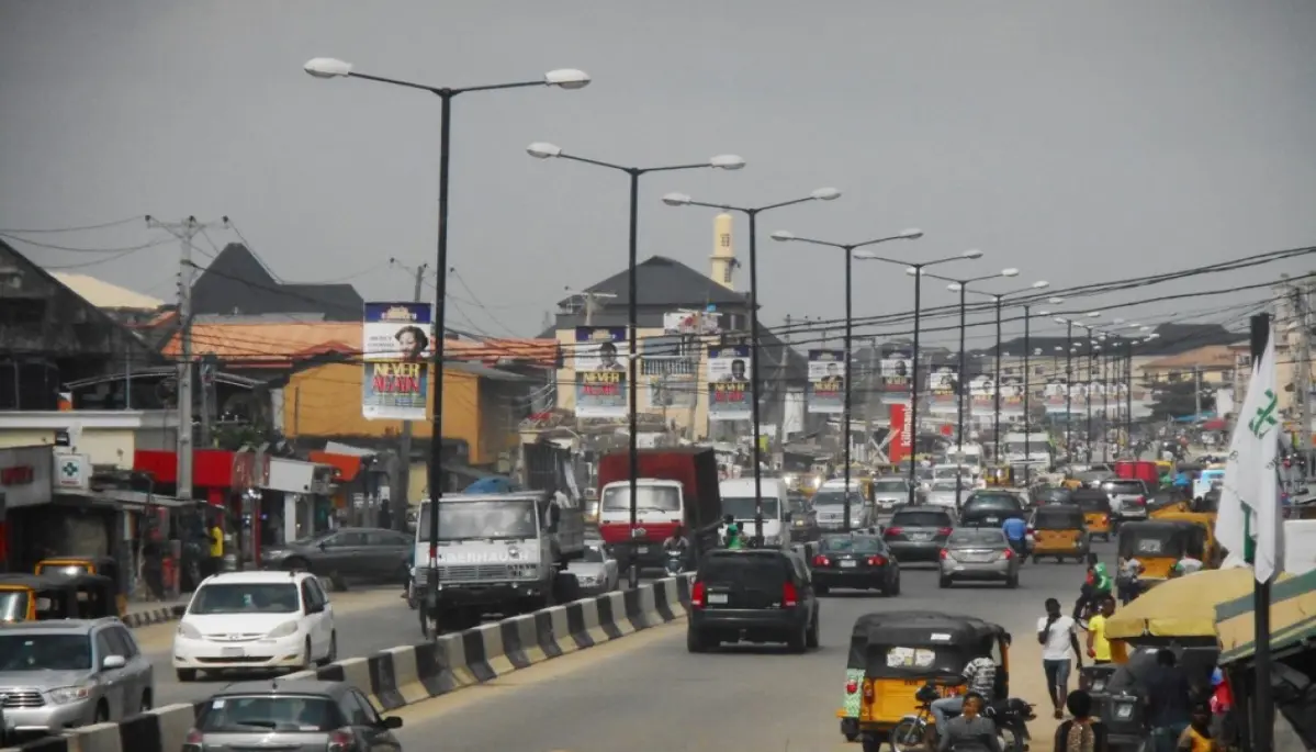 Okota Lagos; Location, Leisure and Shopping, Vacant Apartments and Properties